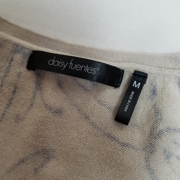 NEW! Beautiful Button Front Butterfly Print Cotton Cardigan - Picture 8 of 13